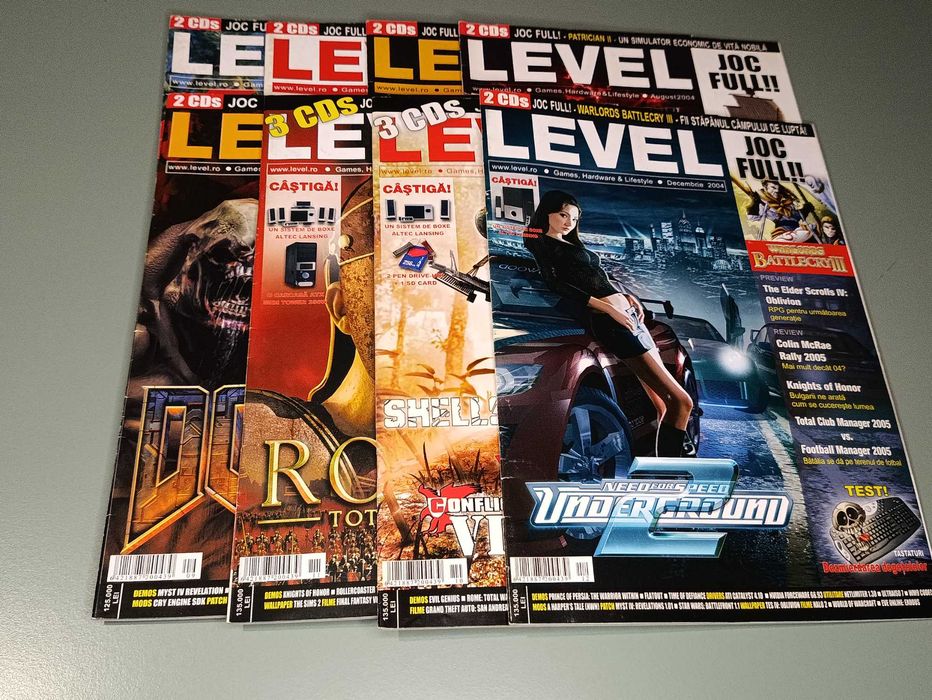 Lot reviste LEVEL an 2004
