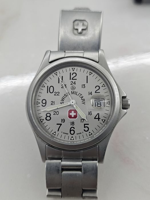 Сотилади соат. 0оо