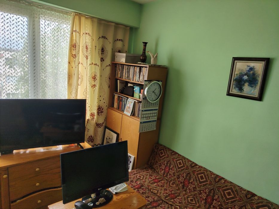 Продава се Тристаен апартамент в София, Толстой - 68 кв.м за 1388 €/кв.м - Снимка #15
