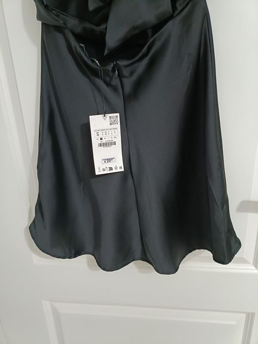 Rochie mini Zara , nouă cu eticheta