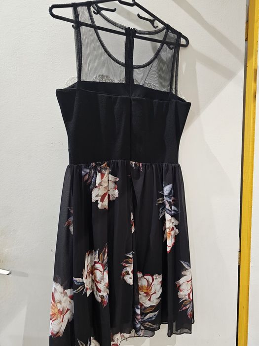 Официални елегантни рокли