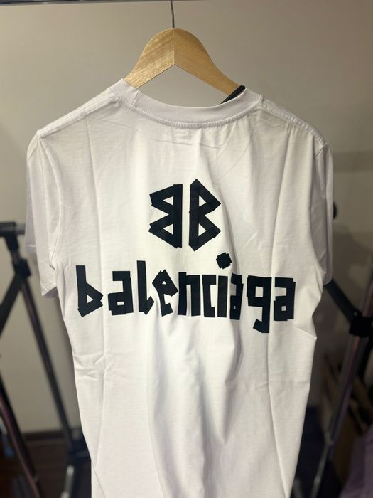 Tricou Balenci alb