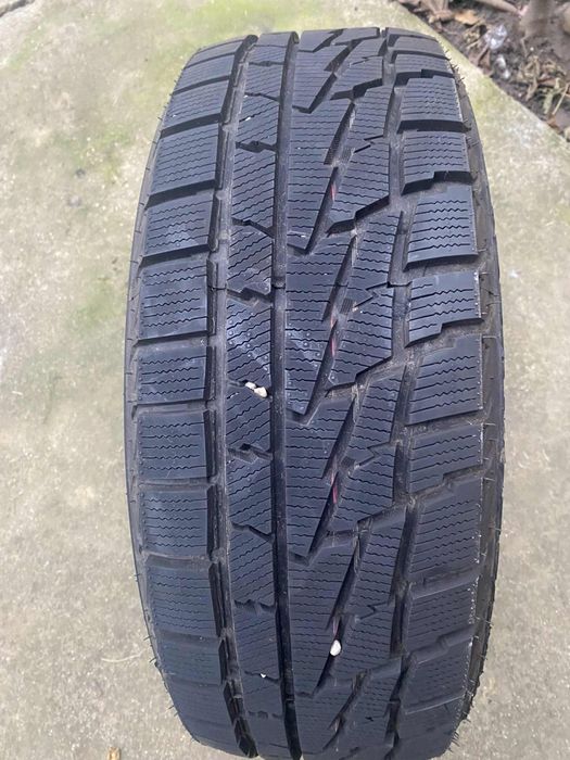 Cauciucuri iarna 225/55/17