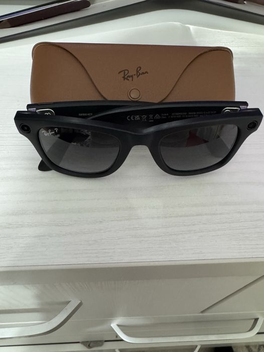 Срочно продаю!!  Ray Ban Meta Black Wayfarer