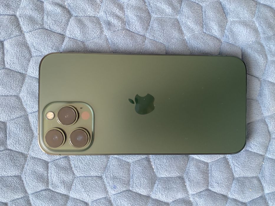 Продается iphone 13 pro max