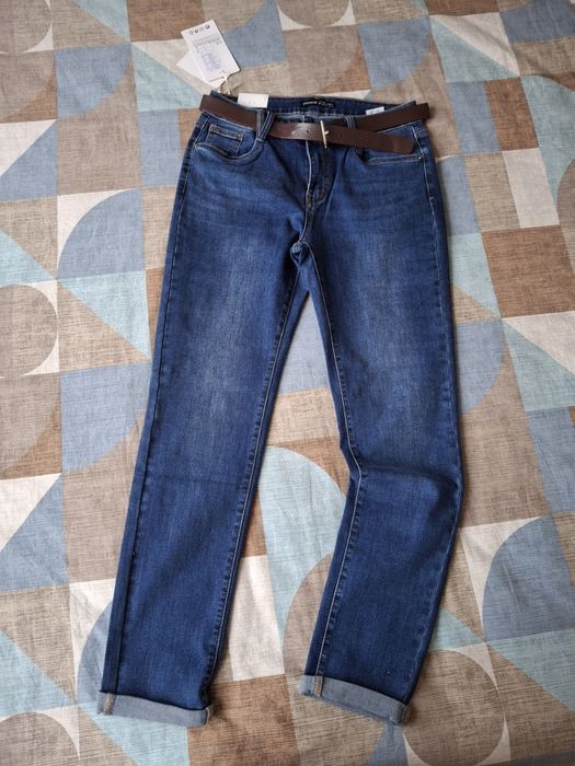 Нови слим  дънки