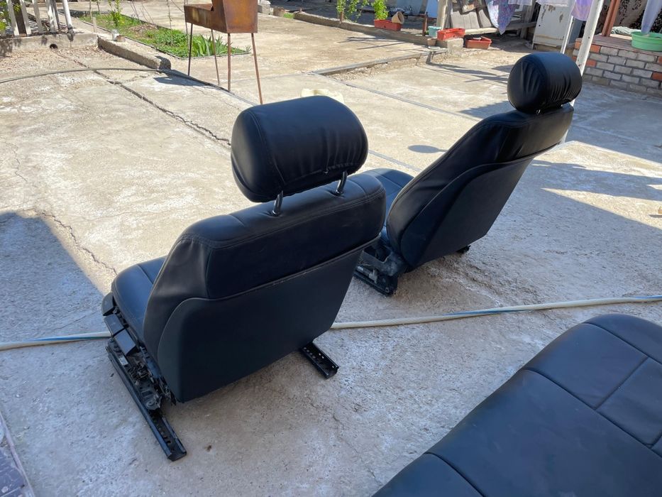 Продам запчасти на е39