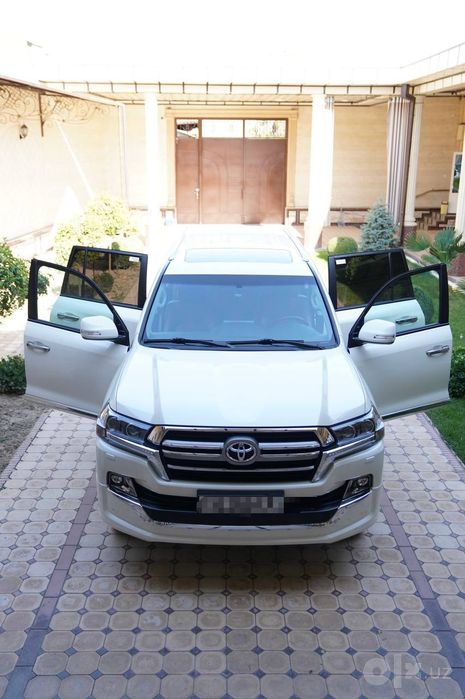 Land cruiser. 200. насия. савдога. берилади