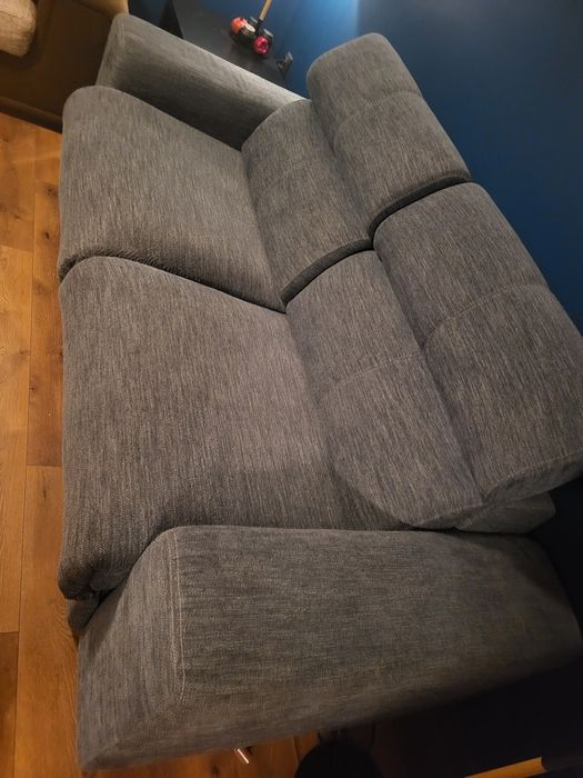 Диван с механизъм