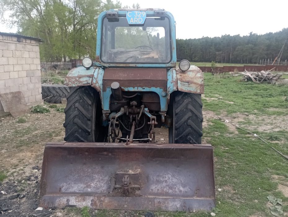 Трактор продам МТЗ82