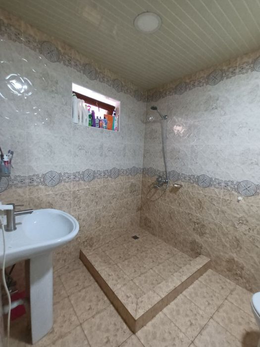 Fayzli honadonimiz sotuvda.