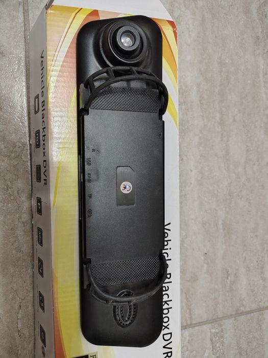 Oglinda auto cu camera video FHD