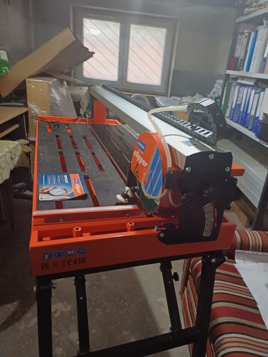 Masina de tăiat gresie