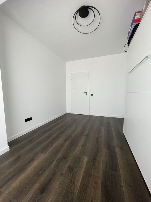 Apartament 3 Cam, 2 bai/balcoane, garaj, VIVO