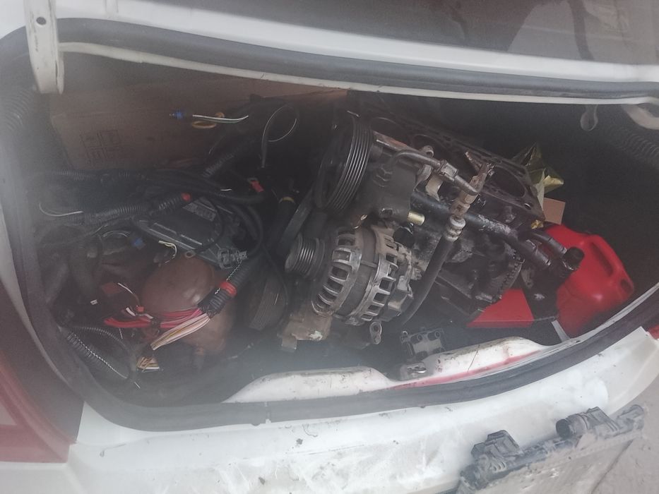 Рено Логан двигатель