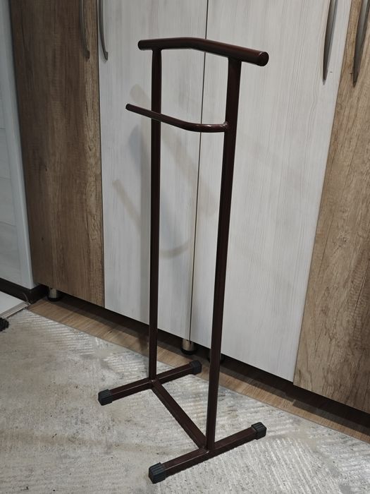 Немой слуга вешалка