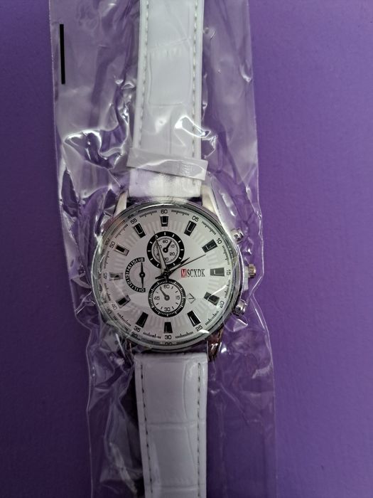 Часовници с гривна