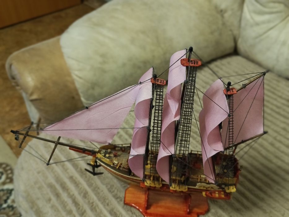 Продам корабли ручная работа новый