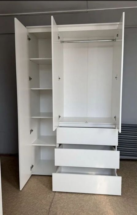 Шкаф распашной буу