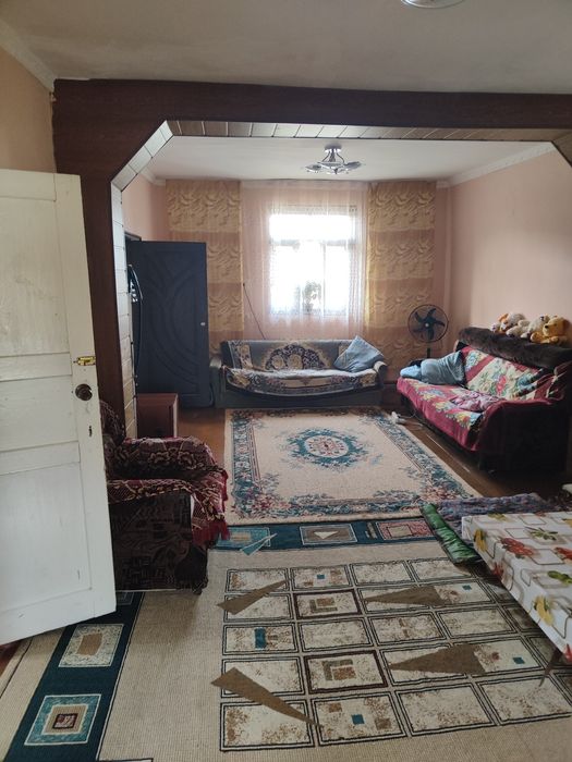 Продаю дом 7,5 соток в Тошкенская область  Туя бугуз