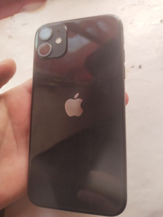 iPhone 11 /128..