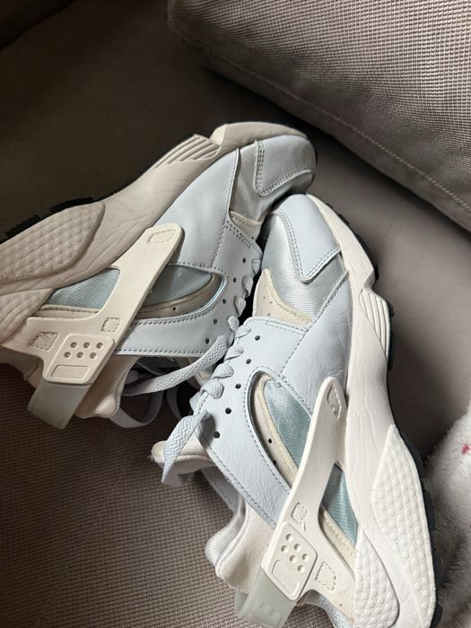 Nike huarache  women
