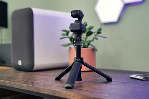 Webcam 4K cu Ai autotracking Insta 360 Link