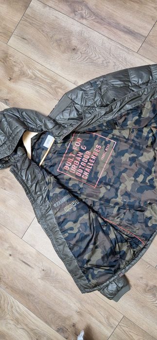 Geaca Camel Active,XXL,nouă fără eticheta ,glugă detasabila