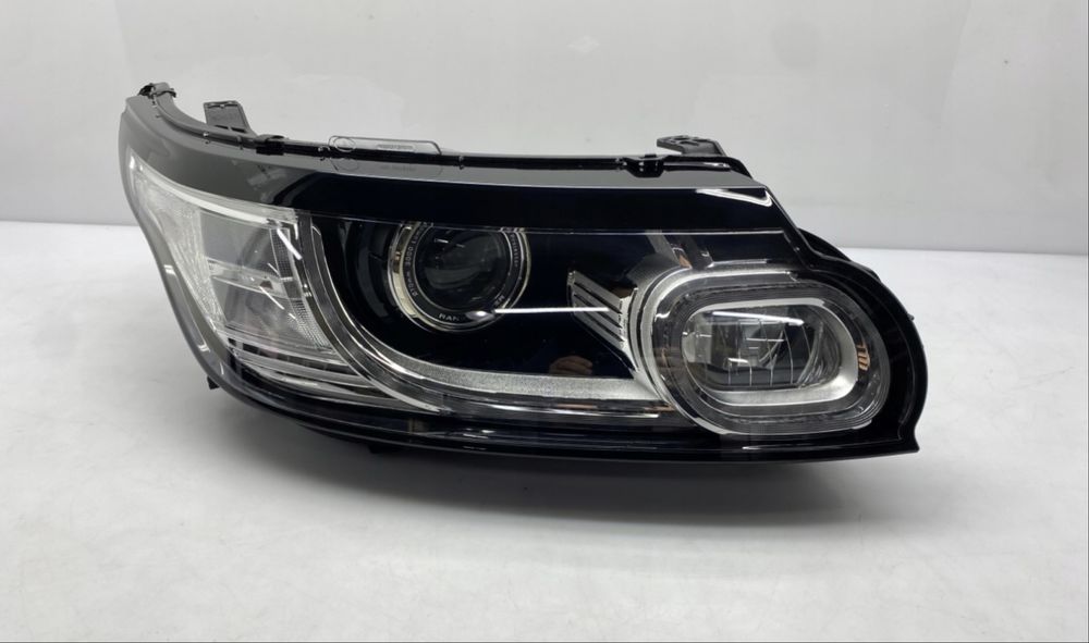 Ляв и Десен фар Range Rover Sport L494 2013-2017 Reflektor Range Rover Sport L494 DK62-13W029-EK