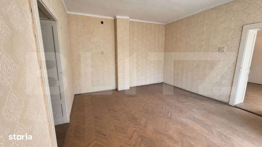2 apartamente, 100 mp, teren 1800 mp, pe Strada Aurel Vlaicu