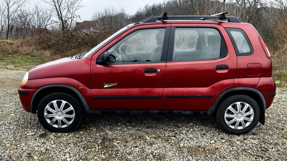 Vând Suzuki Ignis 1.3 Benzina 4x4