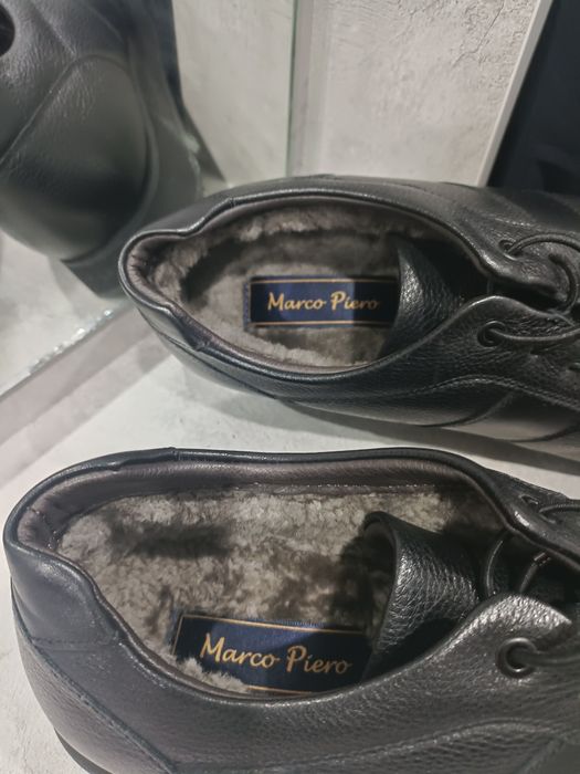 Продам кроссовка