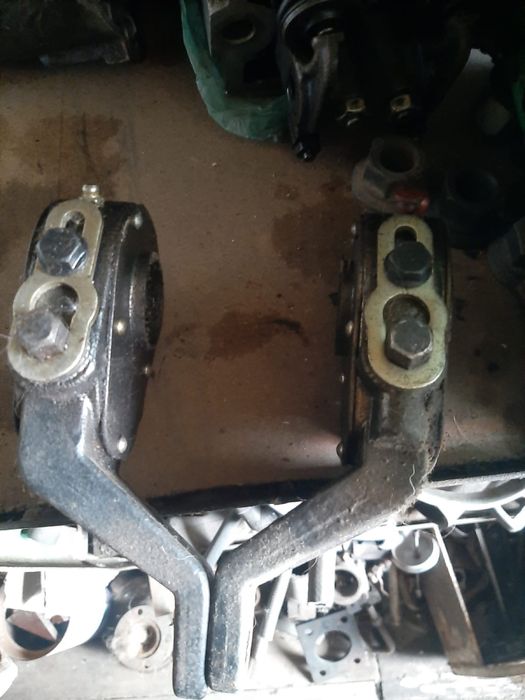 Компрессор , шестерни КПП , головка , ГУР , Камаз .