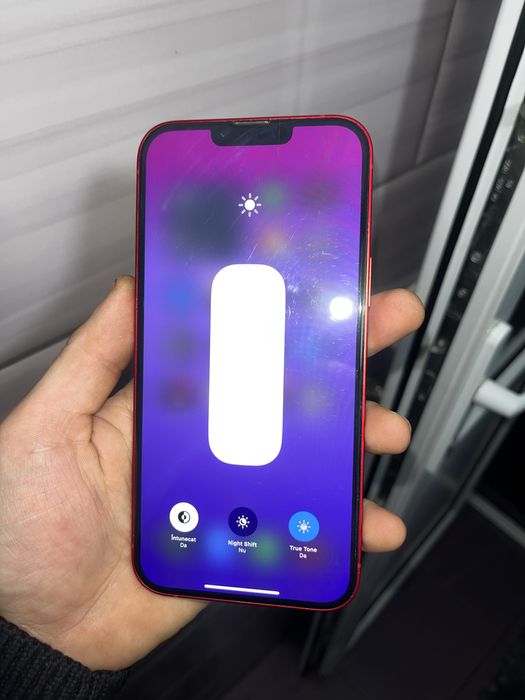 Vand iphone 14 plus, red edition