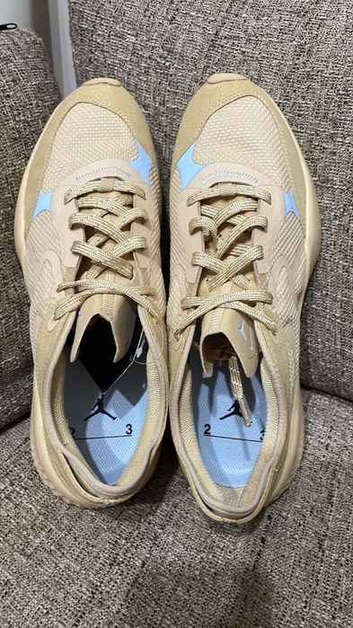 JORDAN NIKE Оригинални маратонки