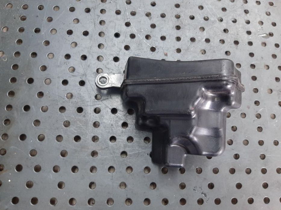 rezervor vacuum land range rover vogue 4 l405 3.0 d 306dt euro 6  dupa 2015  9x2q-9y498-ab