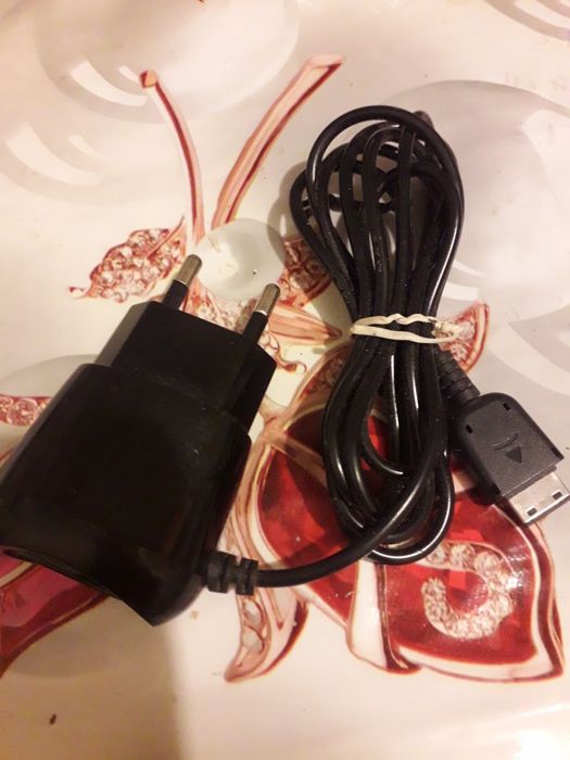 Зарядное устроиство для телефона Самсунг