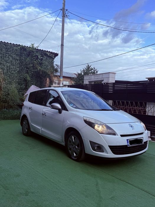 RENAULT Scenic 2013 — imagine 2