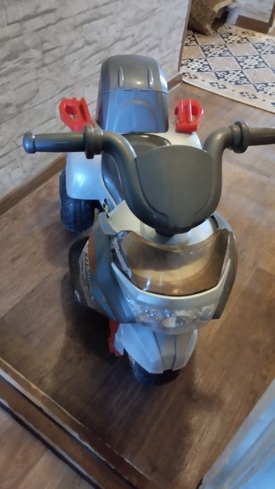 Детский мотоцикл за 8000 тенг