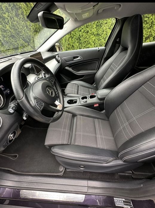 Mercedes-Benz GLA MERCEDES-BENZ GLA 4 MATIC Aut.  Acest SUV din 2016 se remarcă prin ele