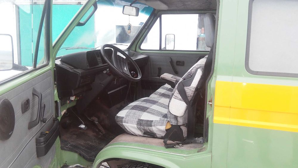 Volkswagen Transporter 1990  Т-3г.