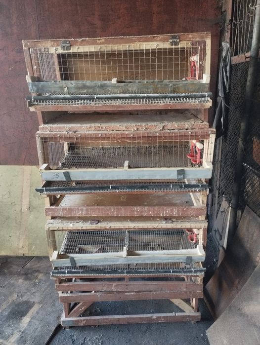 Продам клетки для перепелов