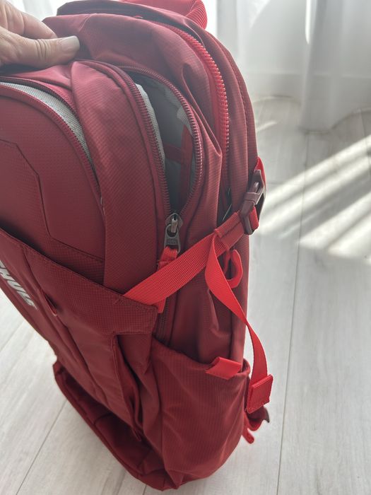 Vand rucsac Thule original, nou