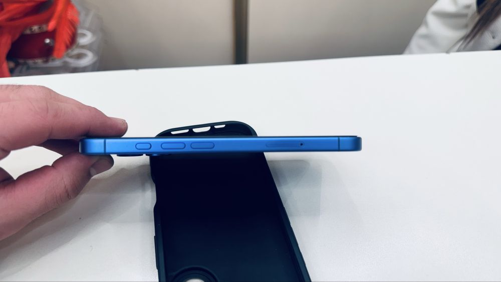 iphone 16 срочно