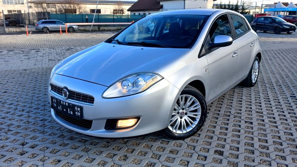 Fiat Bravo 1.4 benzina 16v 90 Cp **2009**193.000 km** Stare f buna**