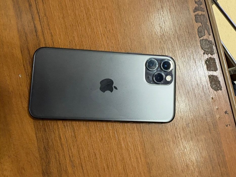 İphone 11pro 256 идеал