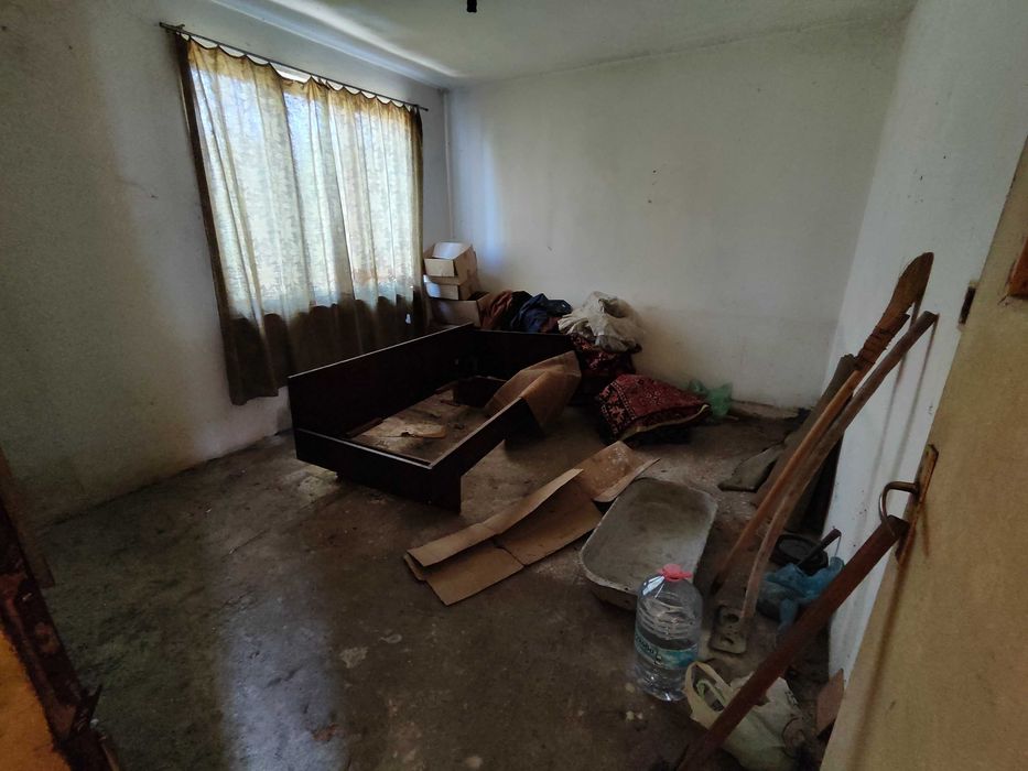 Къща в град Левски