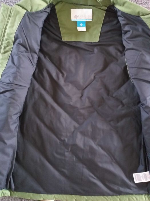 COLUMBIA - страхотен мъжки елек НОВ размер - S