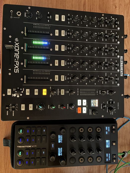 Setup DJ Mixer DJ Allen and Heath Xone PX5 si Traktor X1 Mk3