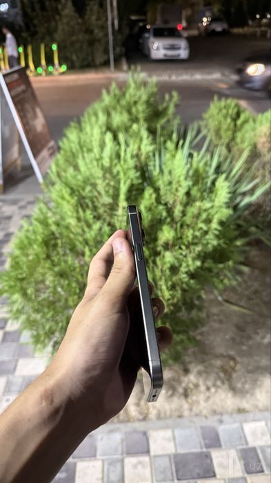 Iphone 15 pro max sim srocna